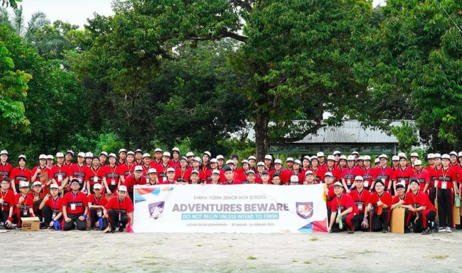 Latihan Dasar Kepemimpinan OSIS SMA Darma Yudha